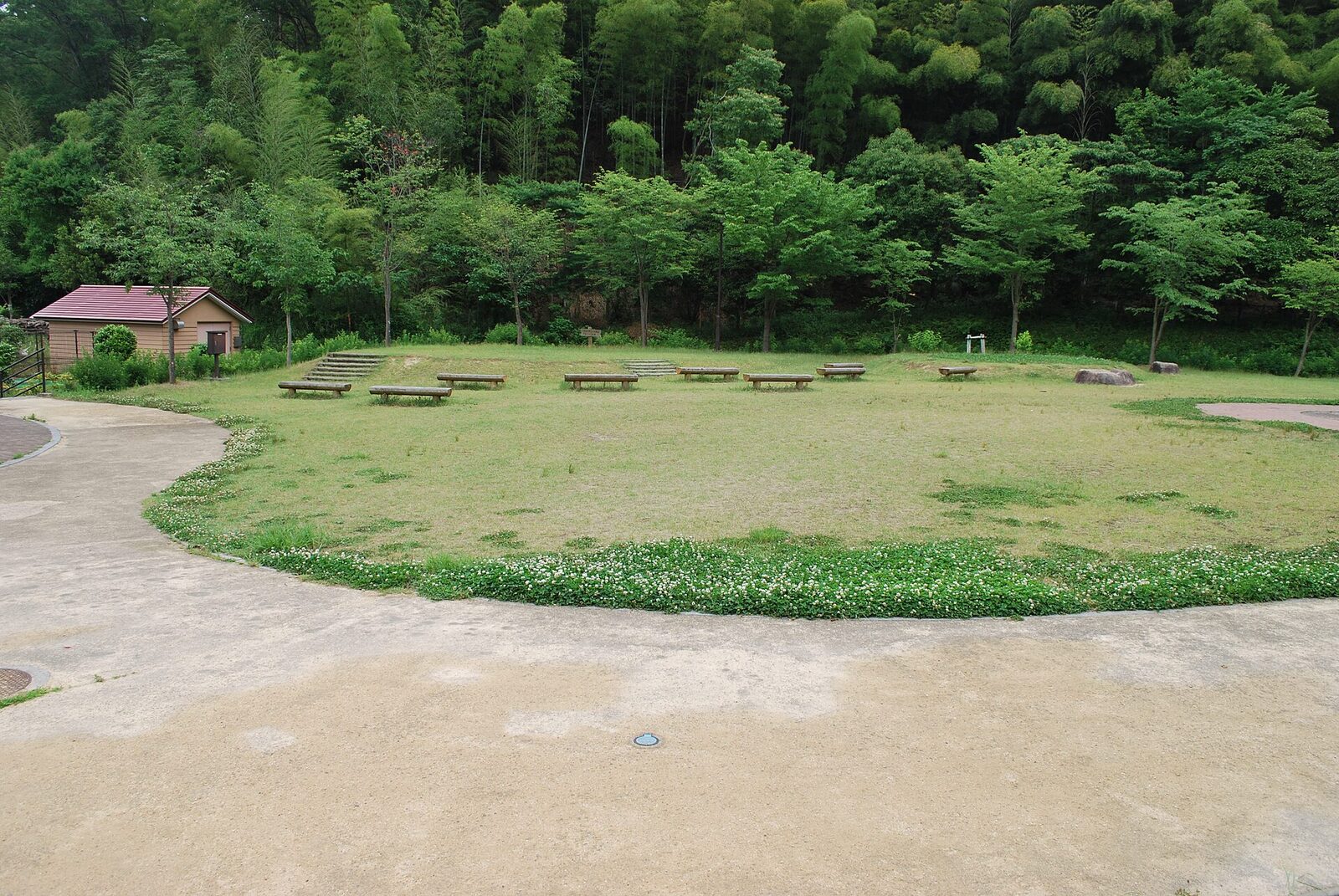 11月3日 岡山市中区 里山センターの子どもアンテナ図鑑 スマホ持参で先着10組・雨天決行